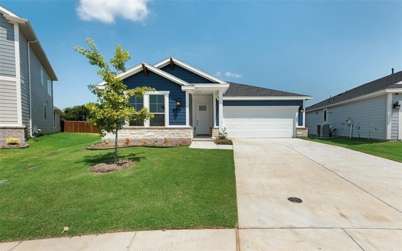 817 Hayes Court, Crowley, TX 76036, 4 Bedrooms Bedrooms, ,3 BathroomsBathrooms,Residential,For Sale,817 Hayes Court,0,21025076