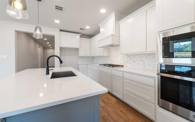 533 Banks Street, Celina, TX 75009, 4 Bedrooms Bedrooms, ,3 BathroomsBathrooms,Residential,For Sale,533 Banks Street,0,21025208