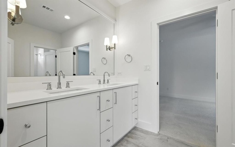 4516 Hopkins Avenue, Dallas, TX 75209, 3 Habitaciones Habitaciones , ,2 BañosBaños,Residential,En Venta,4516 Hopkins Avenue,0,21025499