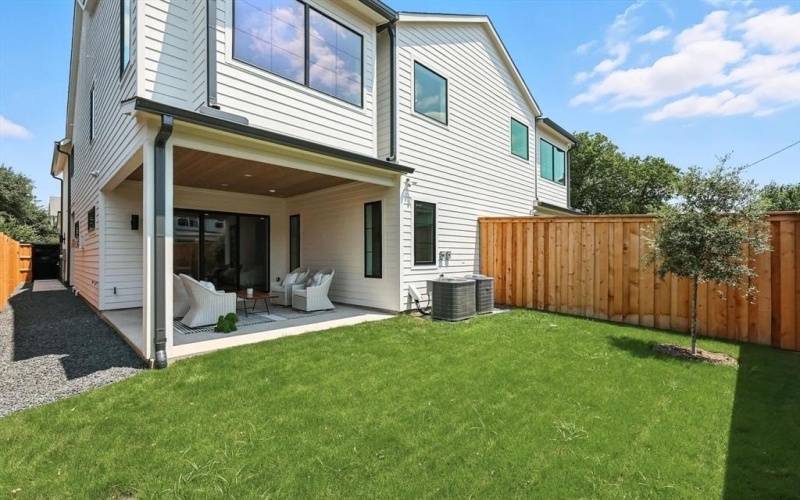 4516 Hopkins Avenue, Dallas, TX 75209, 3 Habitaciones Habitaciones , ,2 BañosBaños,Residential,En Venta,4516 Hopkins Avenue,0,21025499