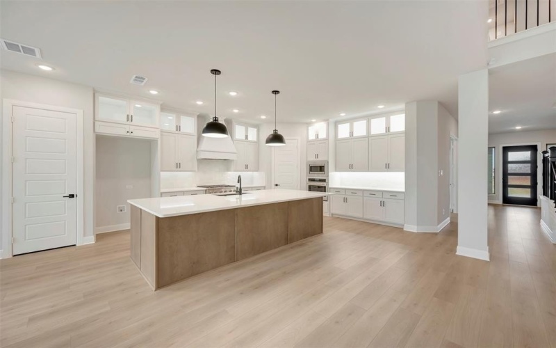 2112 Lakeside Drive, Lakewood Village, TX 75068, 4 Bedrooms Bedrooms, ,5 BathroomsBathrooms,Residential,For Sale,2112 Lakeside Drive,0,21025609