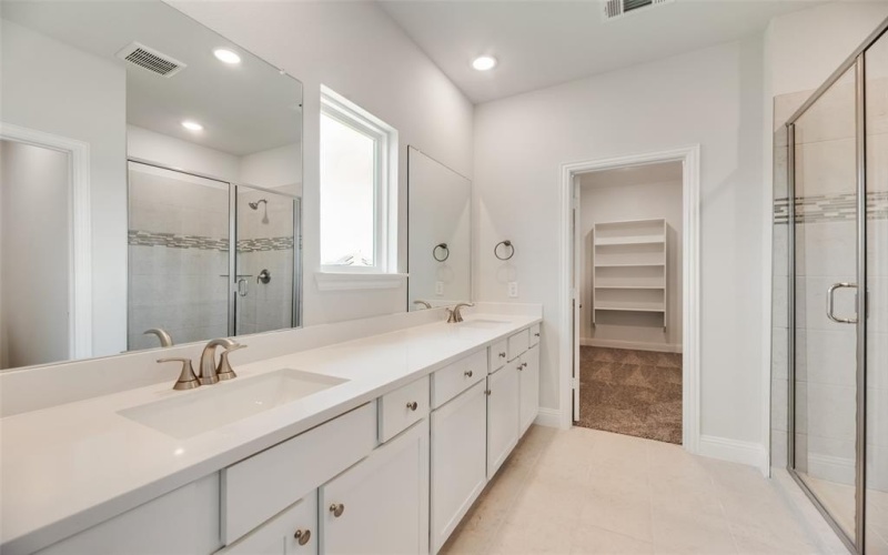 537 Marcus Lane, Crowley, TX 76036, 4 Habitaciones Habitaciones , ,3 BañosBaños,Residential,En Venta,537 Marcus Lane,0,21025656