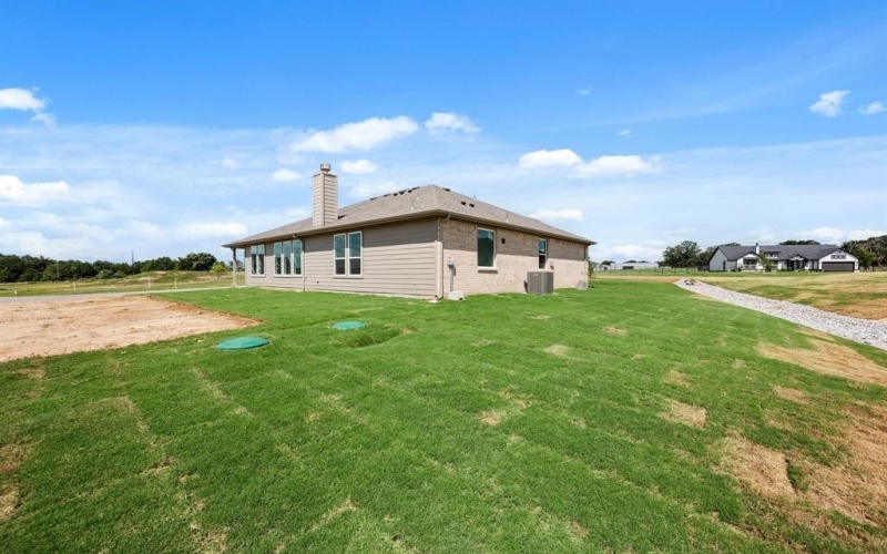 106 Brush Creek Drive, Boyd, TX 76023, 4 Bedrooms Bedrooms, ,2 BathroomsBathrooms,Residential,For Sale,106 Brush Creek Drive,0,21025721