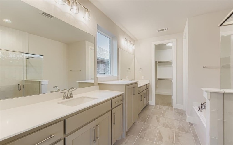 4115 Windy Point Road, Oak Point, TX 75068, 4 Bedrooms Bedrooms, ,3 BathroomsBathrooms,Residential,For Sale,4115 Windy Point Road,0,21025723