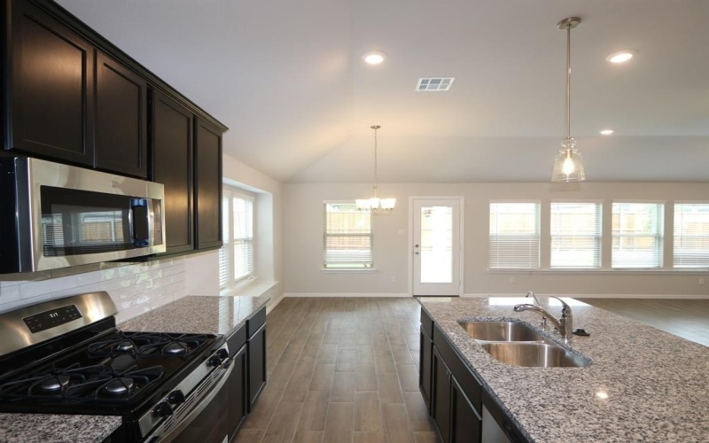 14049 Kempt Drive, Pilot Point, TX 76258, 4 Bedrooms Bedrooms, ,3 BathroomsBathrooms,Residential,For Sale,14049 Kempt Drive,0,21025753