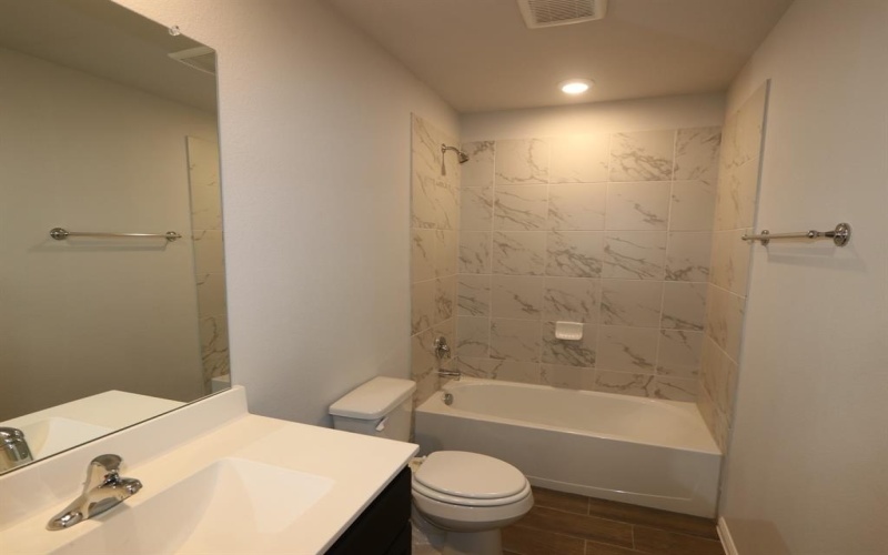14049 Kempt Drive, Pilot Point, TX 76258, 4 Bedrooms Bedrooms, ,3 BathroomsBathrooms,Residential,For Sale,14049 Kempt Drive,0,21025753