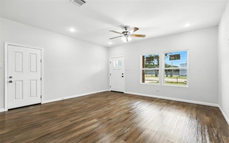922 Scenic Drive, Granbury, TX 76048, 3 Habitaciones Habitaciones , ,2 BañosBaños,Residential,En Venta,922 Scenic Drive,0,21025762