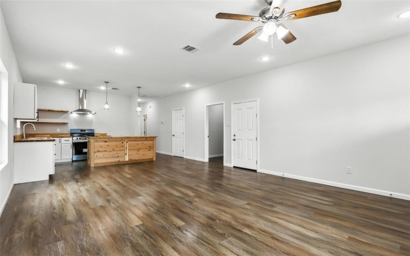 922 Scenic Drive, Granbury, TX 76048, 3 Habitaciones Habitaciones , ,2 BañosBaños,Residential,En Venta,922 Scenic Drive,0,21025762