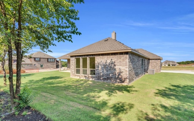 723 Crystal Lk Lane, Red Oak, TX 75154, 4 Bedrooms Bedrooms, ,3 BathroomsBathrooms,Residential,For Sale,723 Crystal Lk Lane,0,21025775