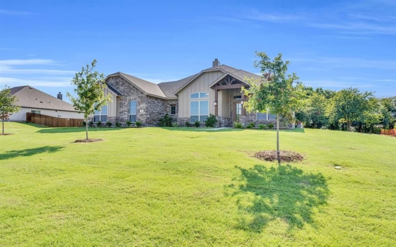723 Crystal Lk Lane, Red Oak, TX 75154, 4 Bedrooms Bedrooms, ,3 BathroomsBathrooms,Residential,For Sale,723 Crystal Lk Lane,0,21025775
