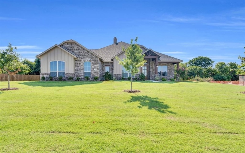 723 Crystal Lk Lane, Red Oak, TX 75154, 4 Bedrooms Bedrooms, ,3 BathroomsBathrooms,Residential,For Sale,723 Crystal Lk Lane,0,21025775