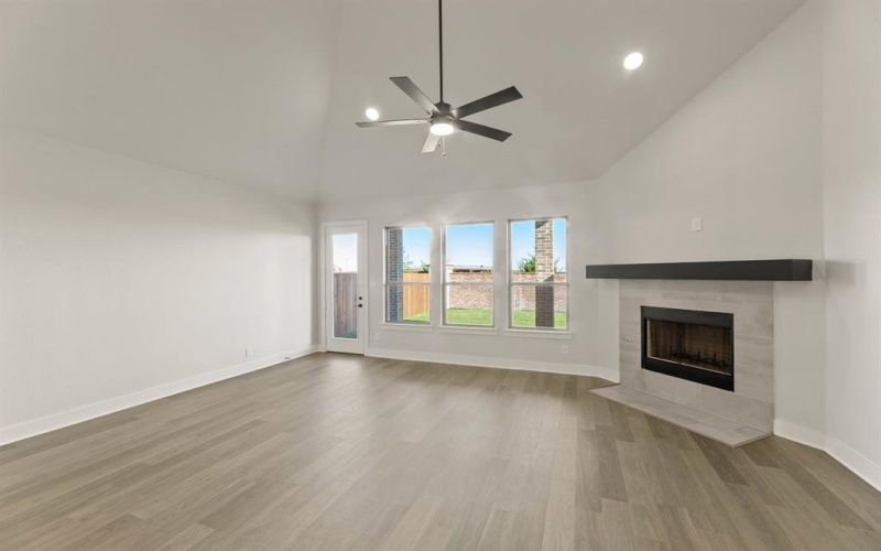 1913 Windsor, Mansfield, TX 76084, 3 Habitaciones Habitaciones , ,2 BañosBaños,Residential,En Venta,1913 Windsor,0,21025828