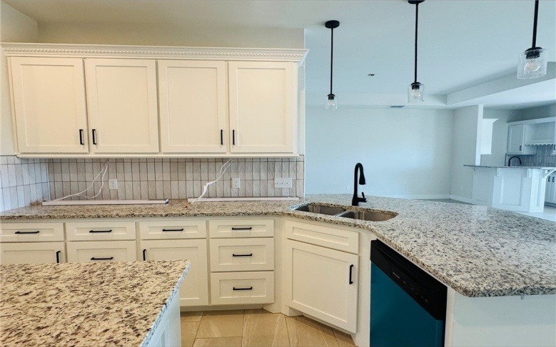 6081 HWY 359, Alice, TX 78332, 4 Habitaciones Habitaciones , ,2 BañosBaños,Residential,En Venta,6081 HWY 359,0,463194