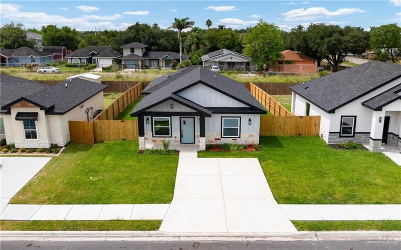 2004 Trinity Street, Donna, TX 78537, 3 Bedrooms Bedrooms, ,2 BathroomsBathrooms,Residential,For Sale,2004 Trinity Street,0,478020
