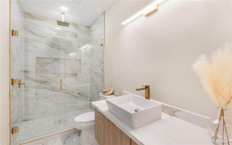 2205 San Charbel Street, San Juan, TX 78589, 3 Bedrooms Bedrooms, ,2 BathroomsBathrooms,Residential,For Sale,2205 San Charbel Street,0,478039