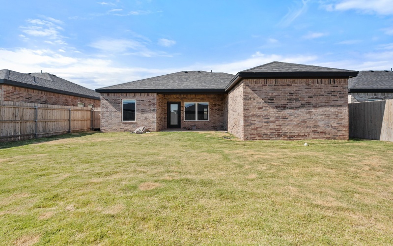 6905 13th Street, Lubbock, TX 79416, 3 Bedrooms Bedrooms, ,2 BathroomsBathrooms,Residential,For Sale,6905 13th Street,0,202558885