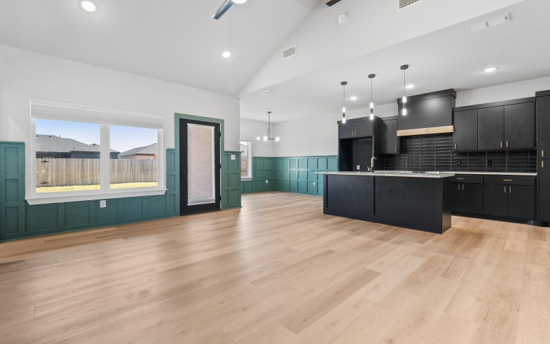 6905 13th Street, Lubbock, TX 79416, 3 Bedrooms Bedrooms, ,2 BathroomsBathrooms,Residential,For Sale,6905 13th Street,0,202558885