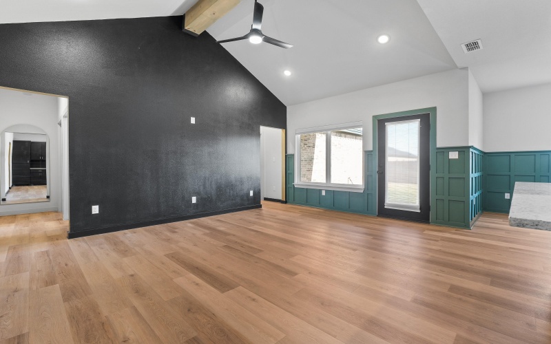 6905 13th Street, Lubbock, TX 79416, 3 Bedrooms Bedrooms, ,2 BathroomsBathrooms,Residential,For Sale,6905 13th Street,0,202558885