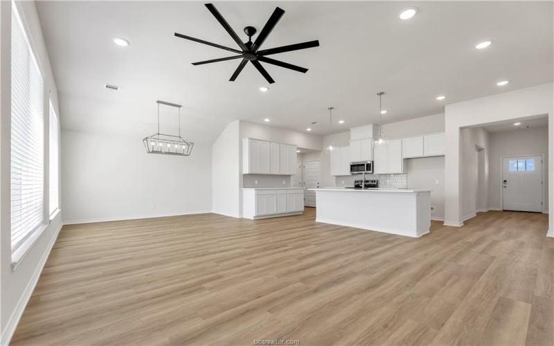 3576 Pointe du Hoc Loop, Bryan, TX 77808, 3 Habitaciones Habitaciones , ,2 BañosBaños,Residential,En Venta,3576 Pointe du Hoc Loop,0,25008746