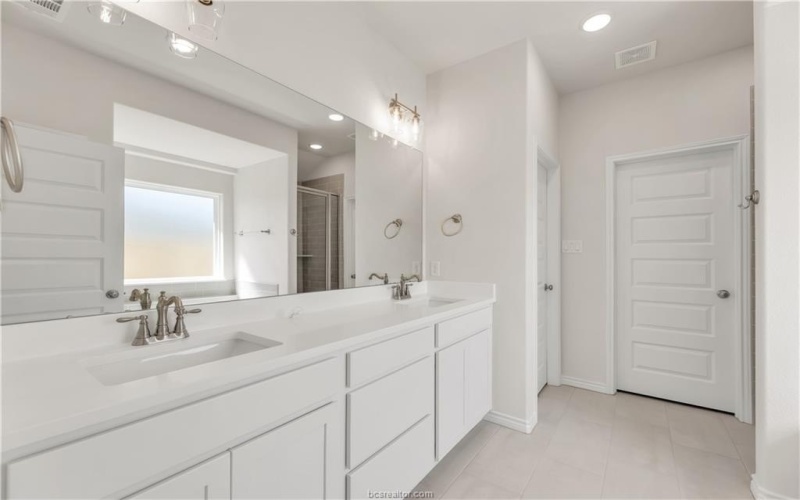 3576 Pointe du Hoc Loop, Bryan, TX 77808, 3 Habitaciones Habitaciones , ,2 BañosBaños,Residential,En Venta,3576 Pointe du Hoc Loop,0,25008746