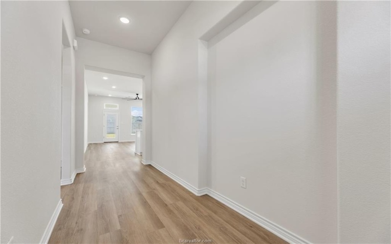 3576 Pointe du Hoc Loop, Bryan, TX 77808, 3 Habitaciones Habitaciones , ,2 BañosBaños,Residential,En Venta,3576 Pointe du Hoc Loop,0,25008746