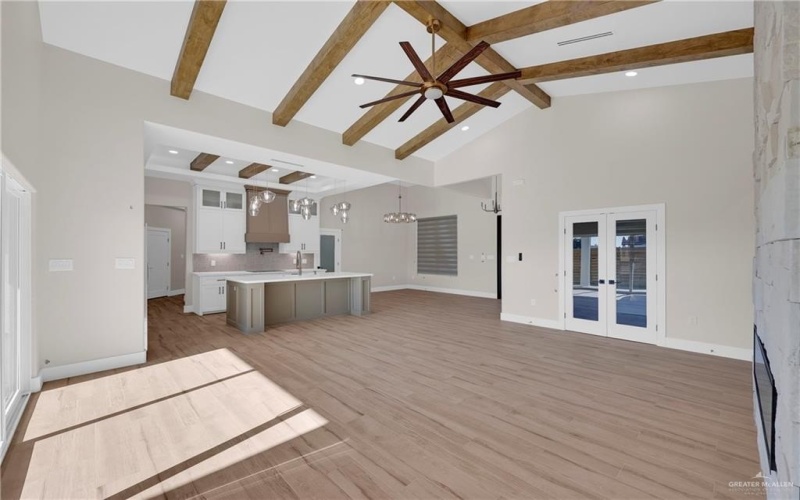 2701 E Versace Drive, Edinburg, TX 78545, 4 Habitaciones Habitaciones , ,2 BañosBaños,Residential,En Venta,2701 E Versace Drive,0,477986