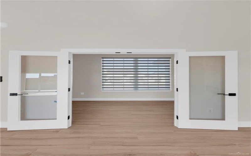 2701 E Versace Drive, Edinburg, TX 78545, 4 Habitaciones Habitaciones , ,2 BañosBaños,Residential,En Venta,2701 E Versace Drive,0,477986