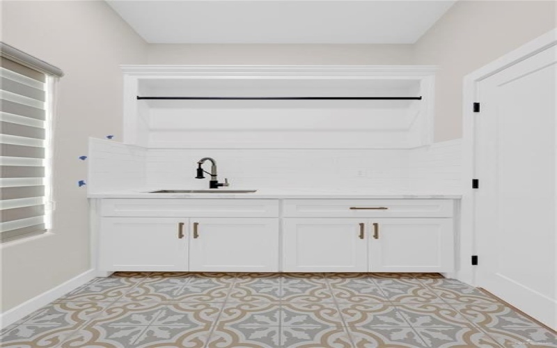2701 E Versace Drive, Edinburg, TX 78545, 4 Habitaciones Habitaciones , ,2 BañosBaños,Residential,En Venta,2701 E Versace Drive,0,477986