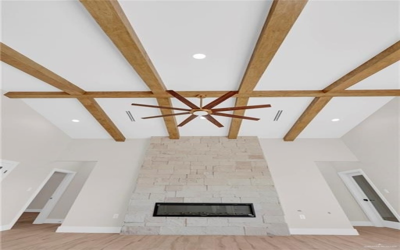 2701 E Versace Drive, Edinburg, TX 78545, 4 Habitaciones Habitaciones , ,2 BañosBaños,Residential,En Venta,2701 E Versace Drive,0,477986