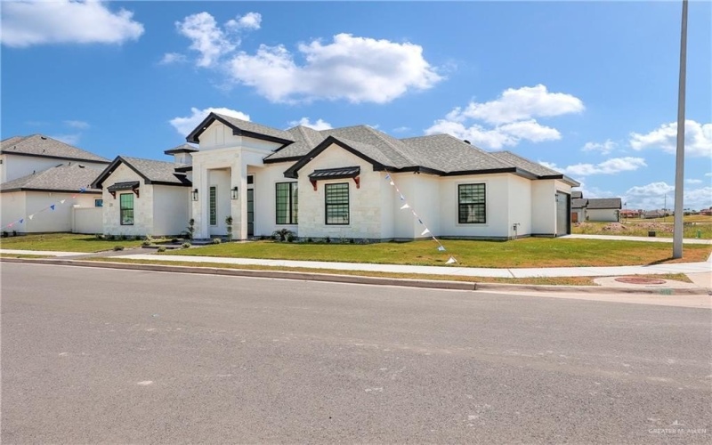 2701 E Versace Drive, Edinburg, TX 78545, 4 Habitaciones Habitaciones , ,2 BañosBaños,Residential,En Venta,2701 E Versace Drive,0,477986