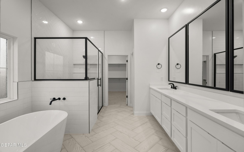13409 Highworth Drive, Horizon City, TX 79928, 4 Habitaciones Habitaciones , ,2 BañosBaños,Residential,En Venta,13409 Highworth Drive,913655