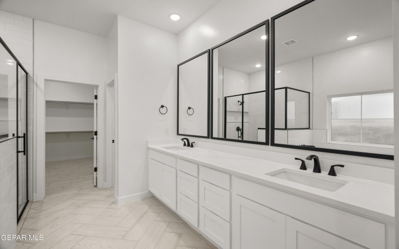 13409 Highworth Drive, Horizon City, TX 79928, 4 Habitaciones Habitaciones , ,2 BañosBaños,Residential,En Venta,13409 Highworth Drive,913655