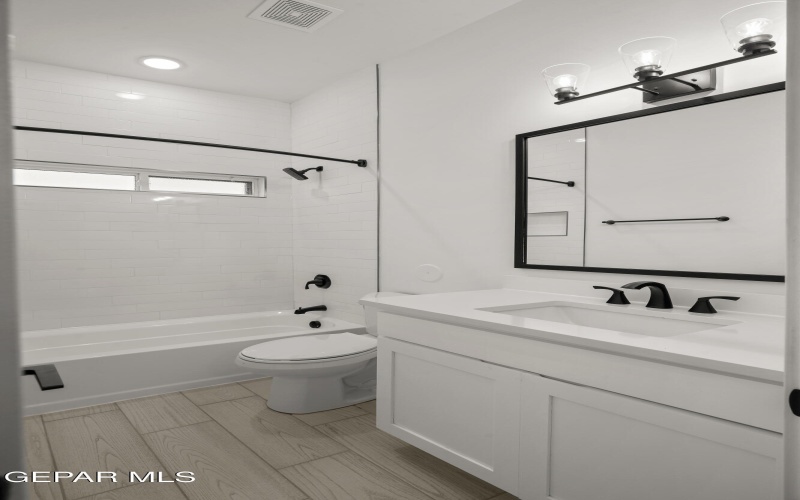 13409 Highworth Drive, Horizon City, TX 79928, 4 Habitaciones Habitaciones , ,2 BañosBaños,Residential,En Venta,13409 Highworth Drive,913655