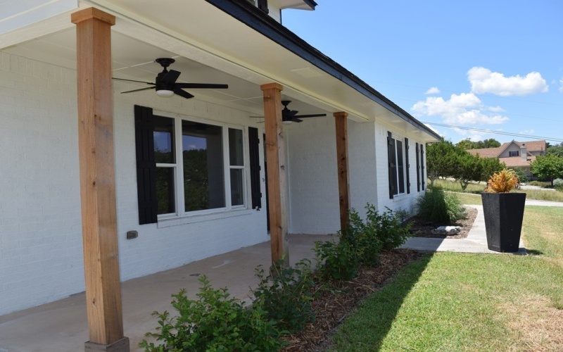 106 SW Hunters Pointe Dr, Kerrville, TX 75028, 4 Habitaciones Habitaciones , ,2 BañosBaños,Residential,En Venta,106 SW Hunters Pointe Dr,0,120006
