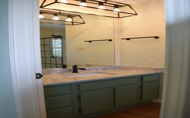 106 SW Hunters Pointe Dr, Kerrville, TX 75028, 4 Habitaciones Habitaciones , ,2 BañosBaños,Residential,En Venta,106 SW Hunters Pointe Dr,0,120006