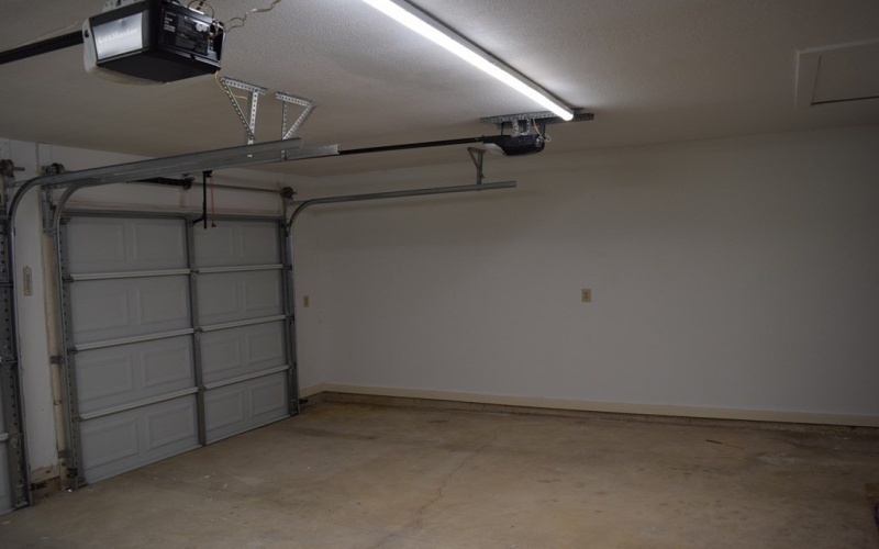106 SW Hunters Pointe Dr, Kerrville, TX 75028, 4 Habitaciones Habitaciones , ,2 BañosBaños,Residential,En Venta,106 SW Hunters Pointe Dr,0,120006