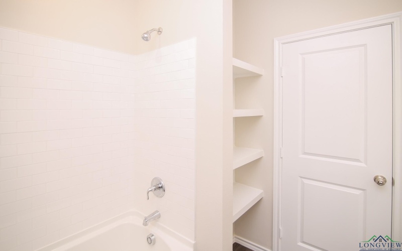 1117 Mission Creek Dr #Mission Creek, Longview, TX 75601, 3 Habitaciones Habitaciones , ,2 BañosBaños,Residential,En Venta,1117 Mission Creek Dr,0,20255513
