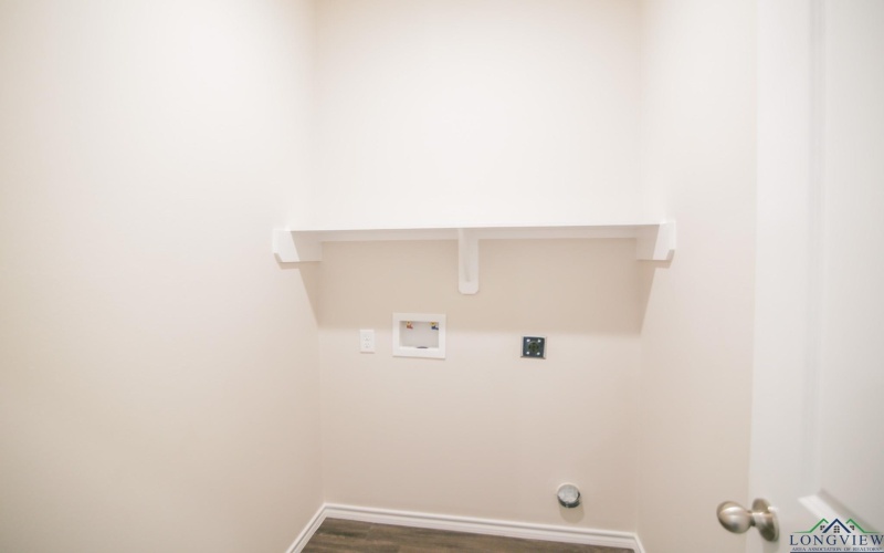 1117 Mission Creek Dr #Mission Creek, Longview, TX 75601, 3 Habitaciones Habitaciones , ,2 BañosBaños,Residential,En Venta,1117 Mission Creek Dr,0,20255513