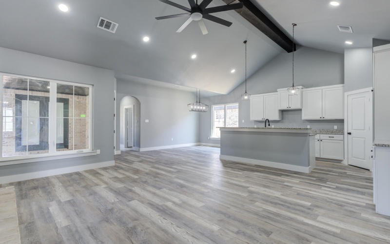 1603 Quincy Avenue, Lubbock, TX 79416, 3 Habitaciones Habitaciones , ,2 BañosBaños,Residential,En Venta,1603 Quincy Avenue,0,202558933