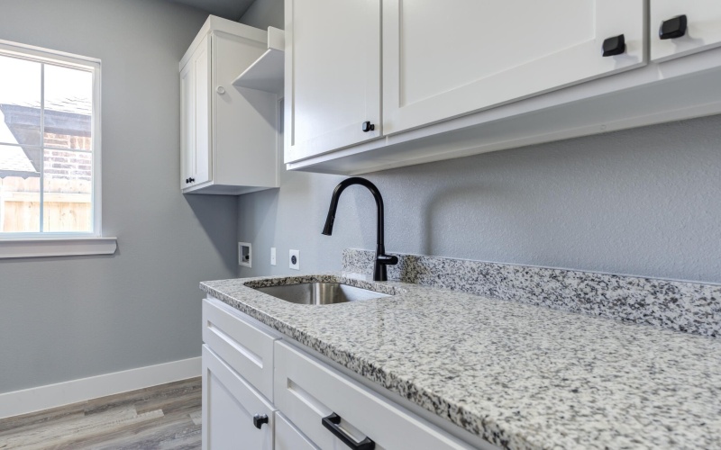 1603 Quincy Avenue, Lubbock, TX 79416, 3 Habitaciones Habitaciones , ,2 BañosBaños,Residential,En Venta,1603 Quincy Avenue,0,202558933