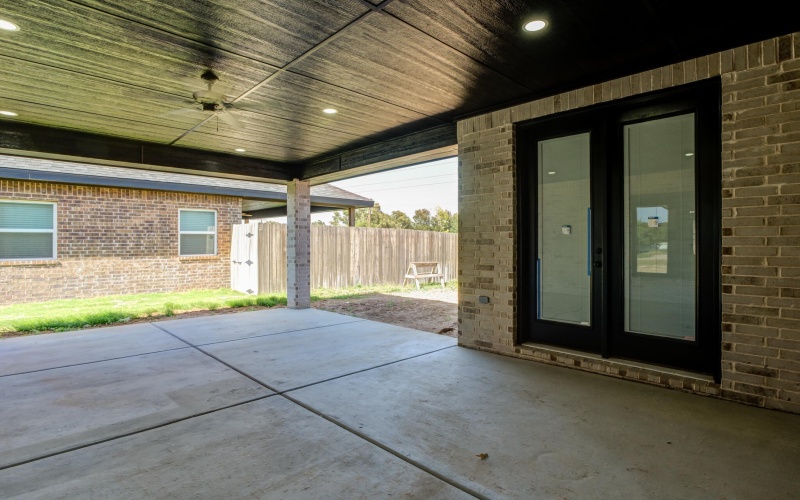1603 Quincy Avenue, Lubbock, TX 79416, 3 Habitaciones Habitaciones , ,2 BañosBaños,Residential,En Venta,1603 Quincy Avenue,0,202558933