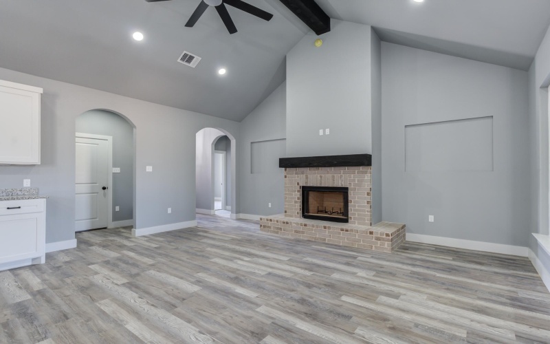 1603 Quincy Avenue, Lubbock, TX 79416, 3 Habitaciones Habitaciones , ,2 BañosBaños,Residential,En Venta,1603 Quincy Avenue,0,202558933