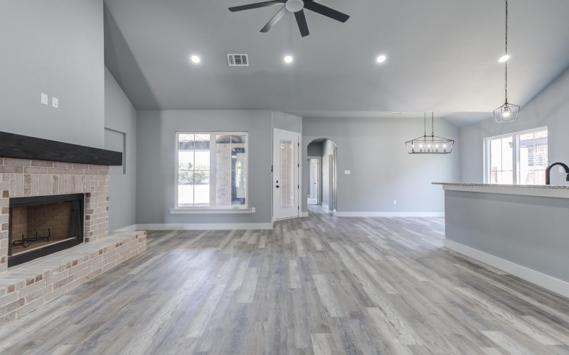1603 Quincy Avenue, Lubbock, TX 79416, 3 Habitaciones Habitaciones , ,2 BañosBaños,Residential,En Venta,1603 Quincy Avenue,0,202558933