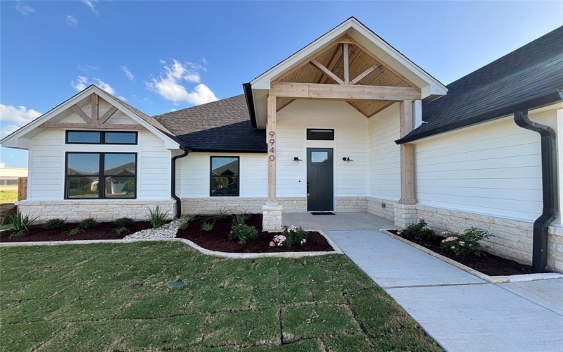 9940 Bridlewood Lane, Waco, TX 76708, 4 Habitaciones Habitaciones , ,2 BañosBaños,Residential,En Venta,9940 Bridlewood Lane,0,20975510