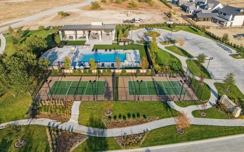 4600 Chablis Drive, Fort Worth, TX 76126, 4 Bedrooms Bedrooms, ,5 BathroomsBathrooms,Residential,For Sale,4600 Chablis Drive,0,21010044