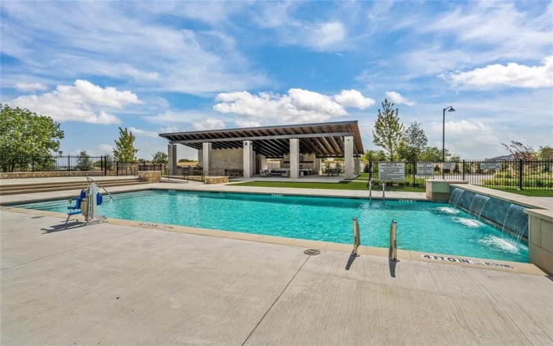 4516 Chablis Drive, Fort Worth, TX 76126, 4 Bedrooms Bedrooms, ,5 BathroomsBathrooms,Residential,For Sale,4516 Chablis Drive,0,21016135
