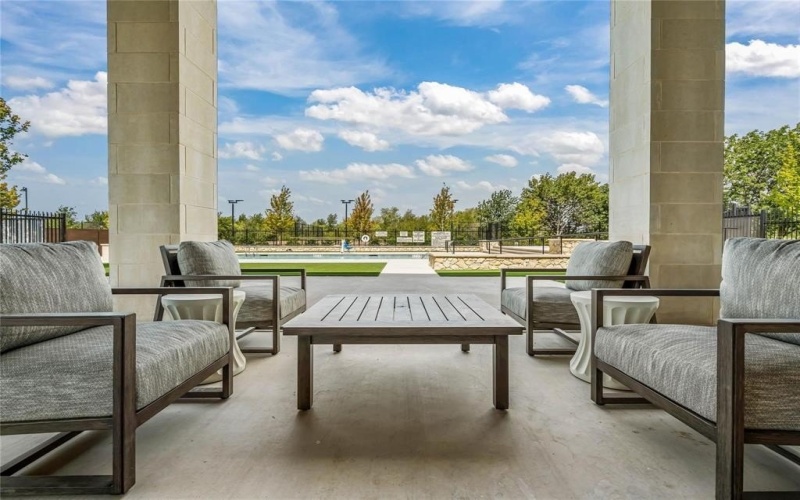 4516 Chablis Drive, Fort Worth, TX 76126, 4 Bedrooms Bedrooms, ,5 BathroomsBathrooms,Residential,For Sale,4516 Chablis Drive,0,21016135