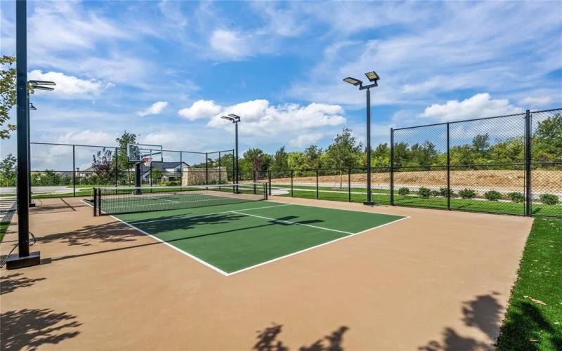 4516 Chablis Drive, Fort Worth, TX 76126, 4 Bedrooms Bedrooms, ,5 BathroomsBathrooms,Residential,For Sale,4516 Chablis Drive,0,21016135