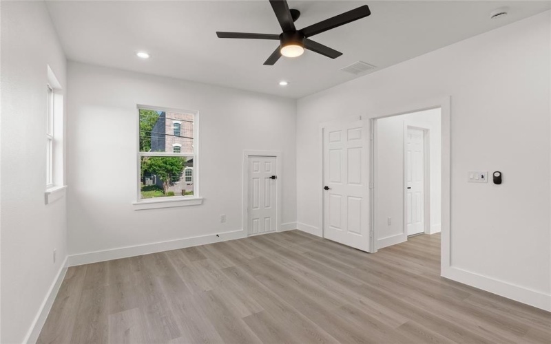 504 S Tennessee Street, McKinney, TX 75069, 4 Bedrooms Bedrooms, ,5 BathroomsBathrooms,Residential,For Sale,504 S Tennessee Street,0,21018401