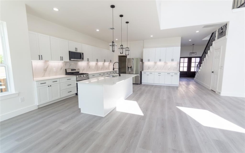 504 S Tennessee Street, McKinney, TX 75069, 4 Bedrooms Bedrooms, ,5 BathroomsBathrooms,Residential,For Sale,504 S Tennessee Street,0,21018401